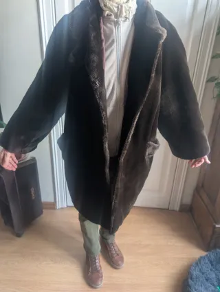 Abrigo imitación mouton marrón