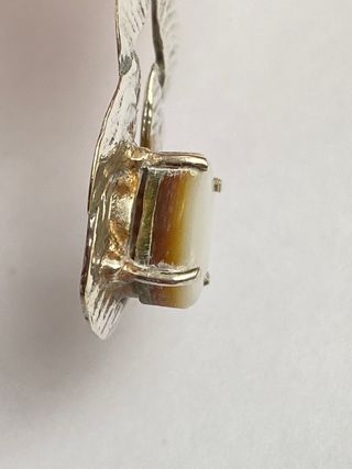 Pendente Vintage Prateado com Pedra Branca