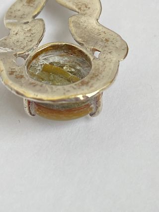 Pendente Vintage Prateado com Pedra Branca