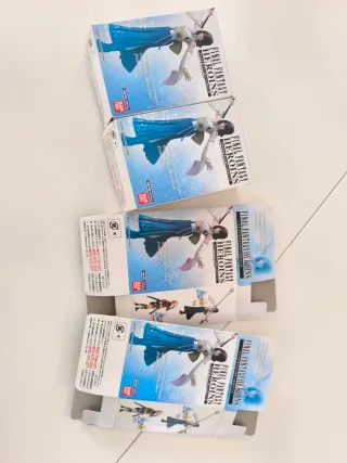 Pack 4 figuras Final Fantasy Heroins Bandai
