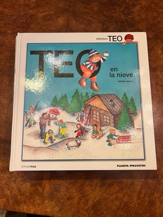 Colección de libros de Teo