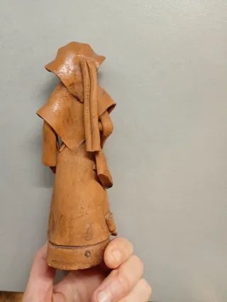 Statuetta terracotta La Mafiosa