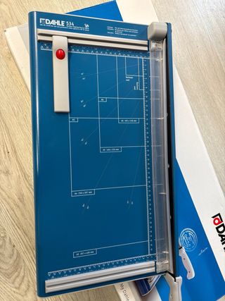 Guillotina profesional Dahle 334 “ NUEVO “