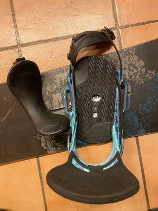 Snowboard Burton Process Off-Axis Mission bindings