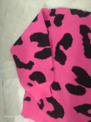 Jersey estampado leopardo rosa y negro T42