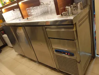 Neveras de bar de acero inoxidable