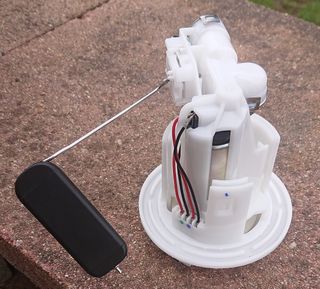 Bomba Combustible Honda CBR 125R JC39 07-10