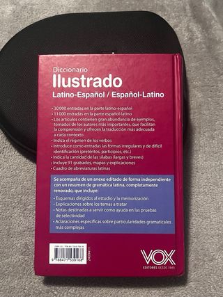 Diccionario Latín-Español Vox. Como nuevo.