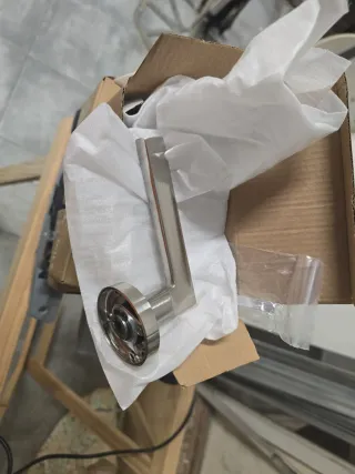 Manivela para puerta de paso