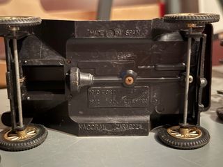 Coches de juguete antiguos