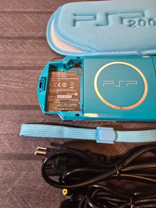PSP 3000 Slim Turquesa