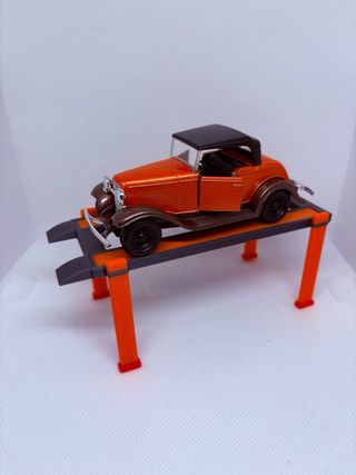 Ford Roadster Clássico + Elevador Oficina