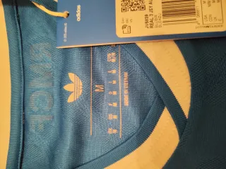 Camiseta Real Madrid Versión Jugador Mbappé 25/26