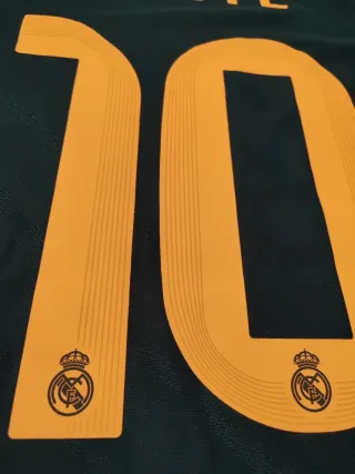Camiseta Real Madrid Versión Jugador Mbappé 25/26