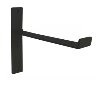 Traviesa de madera rústica con escuadras