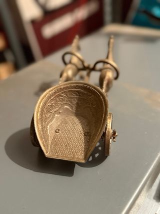 Carro Romano Antiguo con Caballos