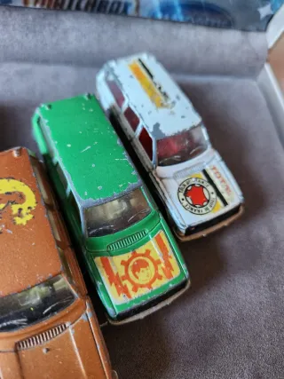 Lote 4 Volvo Vintage Majorette