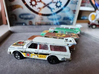 Lote 4 Volvo Vintage Majorette