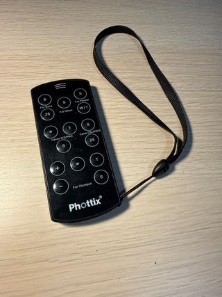 Cámara Canon EOS 450D + Lente Tamron + Accesorios