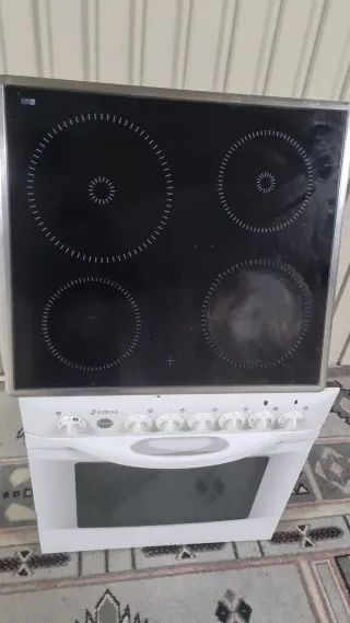 Vitrocerámica y horno Edesa