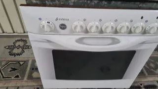 Vitrocerámica y horno Edesa