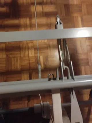 Cama articulada con carro elevador