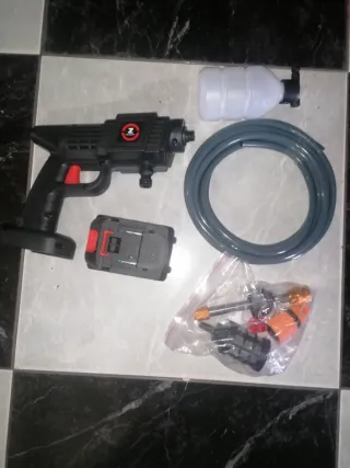 Pistola agua a presión 21V 4Ah