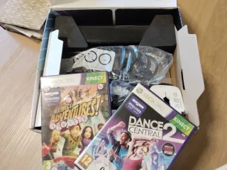 Xbox 360 Kinect Dance Central 2 Bundle