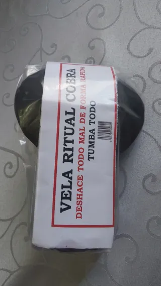 Vela Negra Cobra Ritualizada