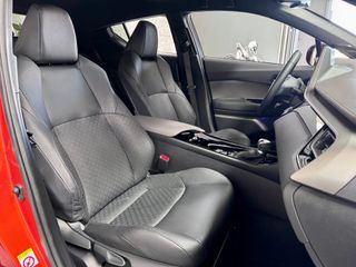 Toyota C-HR 2.0 180H Advance Luxury