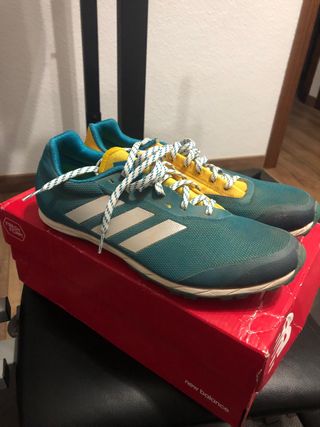 Adidas XCS Clavos Teal/Amarillo Talla 42 2/3