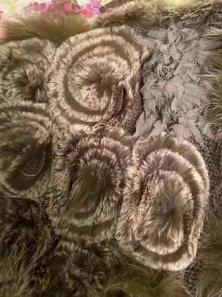 Abrigo Piel y Punto verde oliva