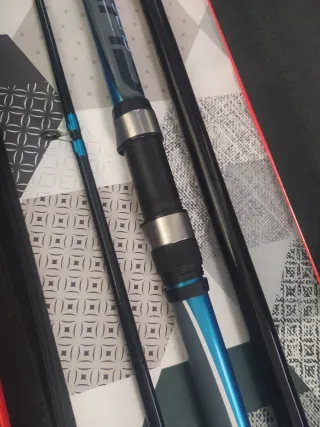 Cañas de pescar Caperlan con fundas