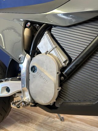 Stark Varg Supermotard