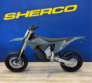 Stark Varg Supermotard