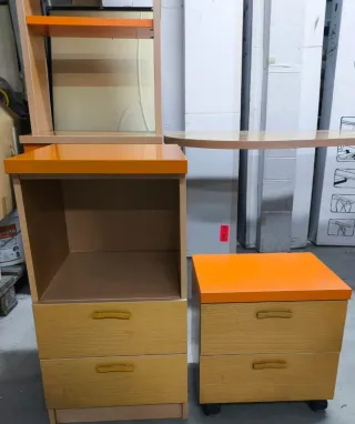 Conjunto Muebles Juvenil Escritorio y Estanterías