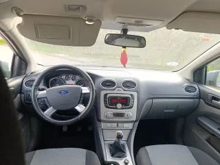 Ford Focus 2010