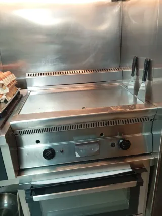 Plancha de hostelería profesional