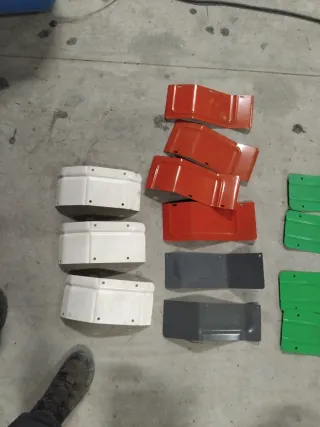 Guardabarros mulillas naranjas y blancos