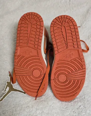 Nike air Jordan 1 Mid