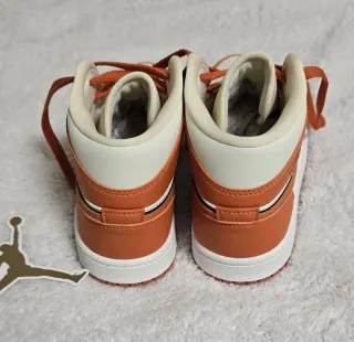 Nike air Jordan 1 Mid