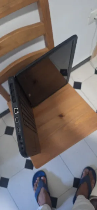 Portátil Dell m5040 Negro