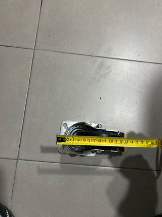 Rueda o rodillo giratorio