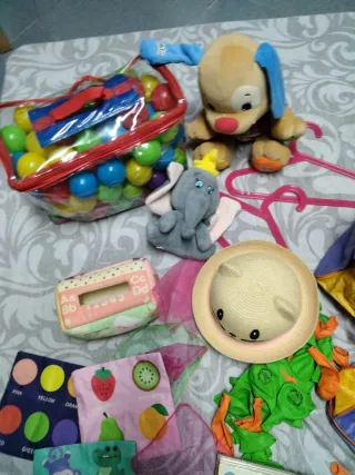 Lote Juguetes Bebé Peluche Bolas Sombrero