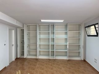 Carpintero económico.Cocinas, puertas, parquet...