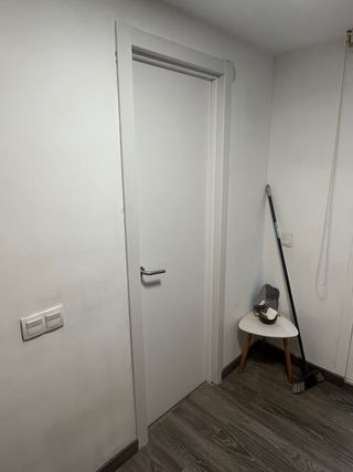 Carpintero económico.Cocinas, puertas, parquet...