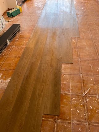 Carpintero económico.Cocinas, puertas, parquet...