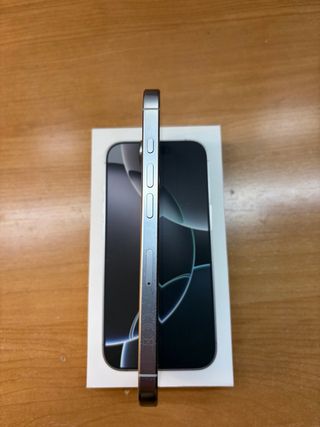 iPhone 16 Pro 256 GB blanco Plata