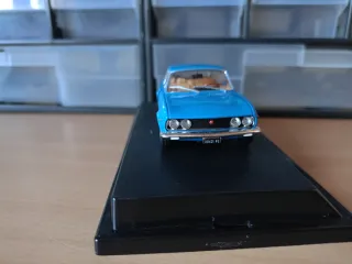 Fiat 124 sport coupé escala 1/43