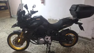 VOGE 900 dsx año 2025